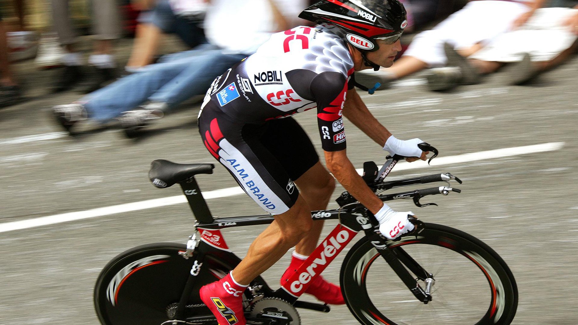 离了个大谱!赵继伟空降NBA,末节11分+准绝杀助国王掀翻公牛?
